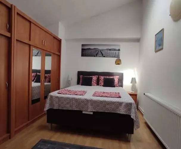 Amans Διαμέρισμα