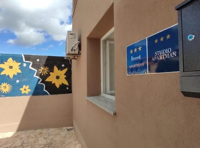 Amans * Πούλα